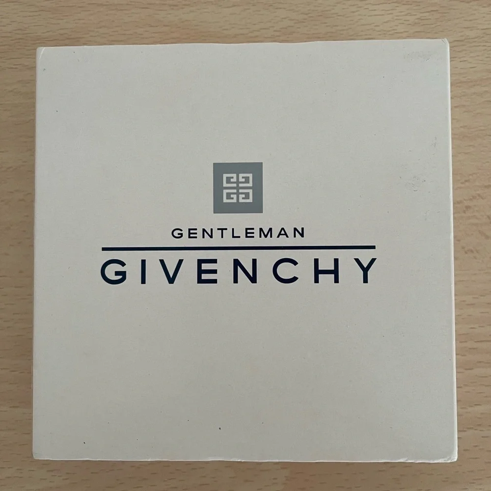 Givenchy Men’s Black Leather Belt Gift Set Two Buckles Gentleman Collection NIB
